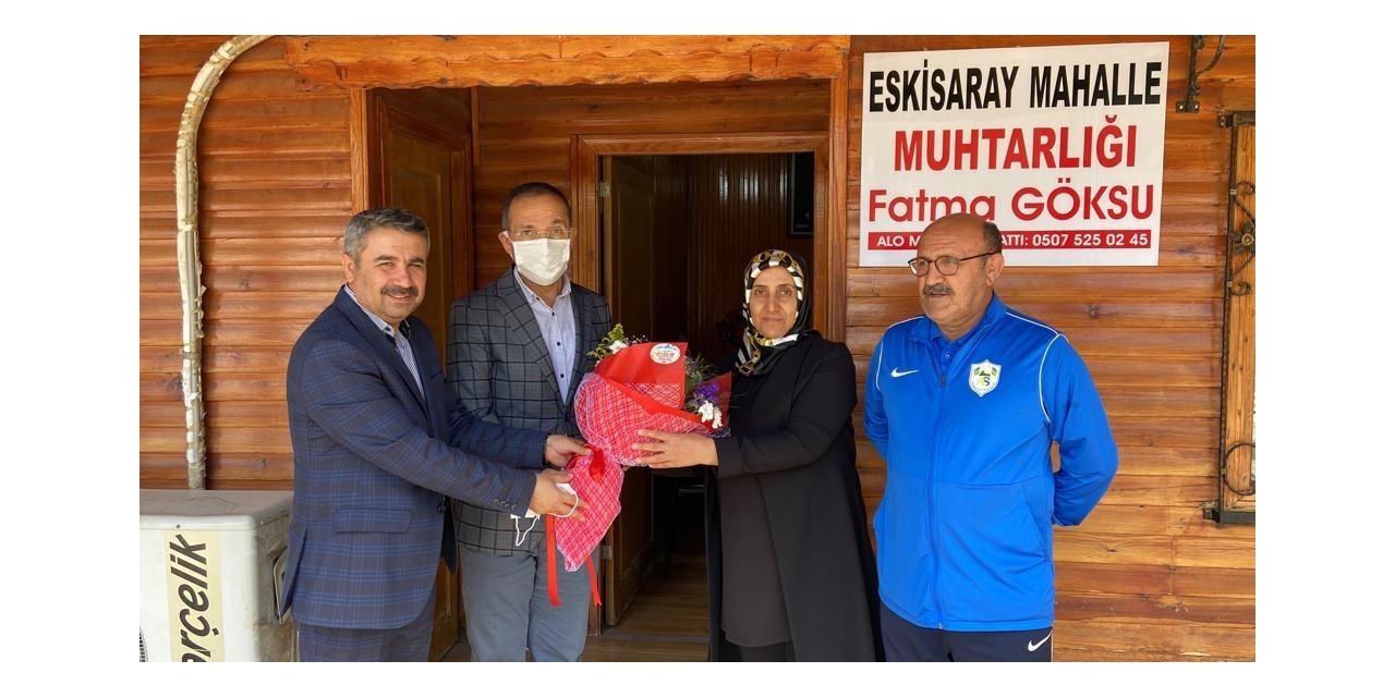 Ak Parti Heyeti Muhtarlar İle Bir Araya Geldi