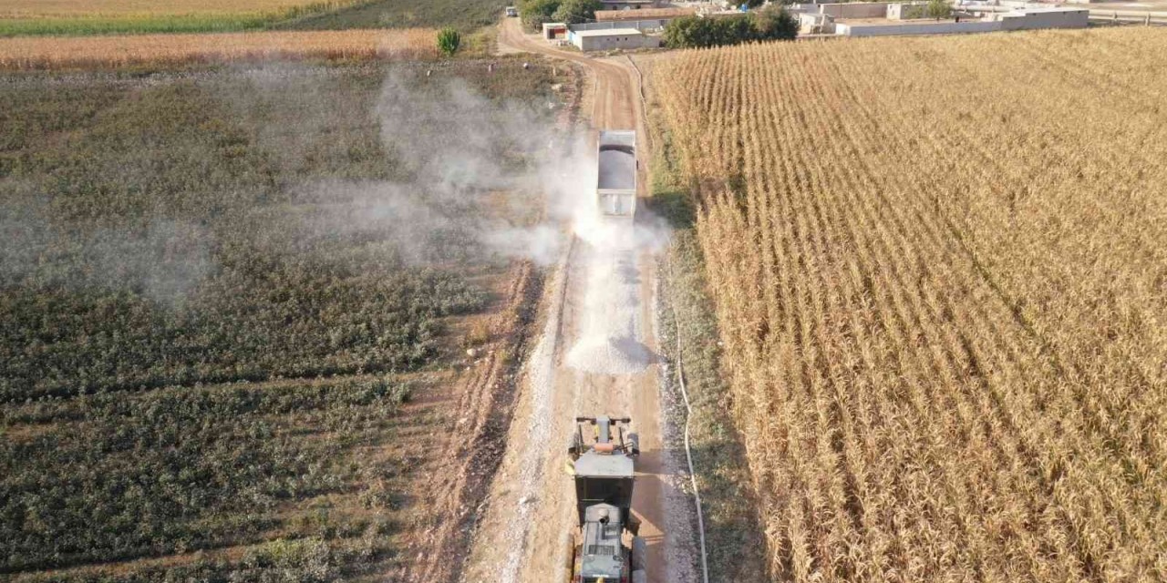 Akçakale Kırsalında Çalışmalar Sürüyor