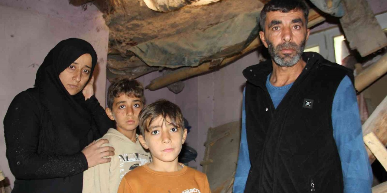 Yağmurda Toprak Evin Damı Çöktü: 1 Yaralı