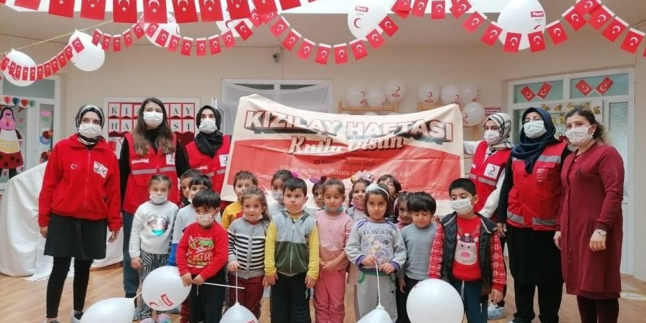 Yeşilyurt’ta Kızılay Haftası Kutlamaları