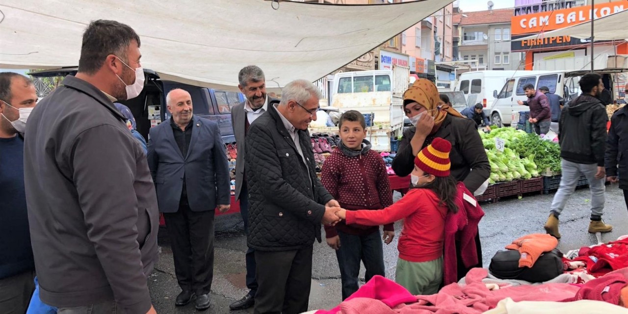 Başkan Güder, Pazarcı Esnaflarını Ziyaret Etti