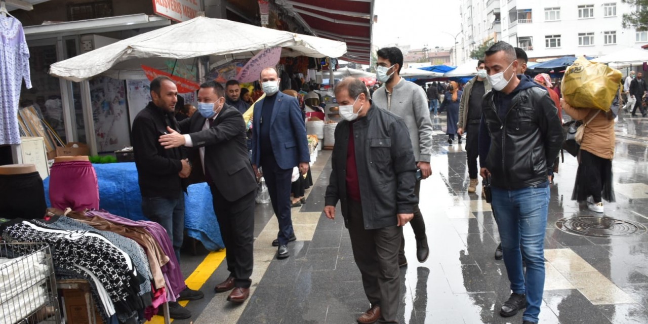 Başkan Beyoğlu Esnafı Dinledi