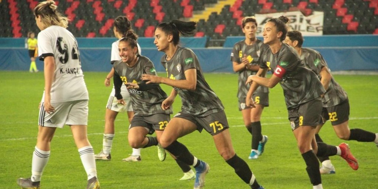 Alg Spor, Beşiktaş’ı Farklı Mağlup Etti