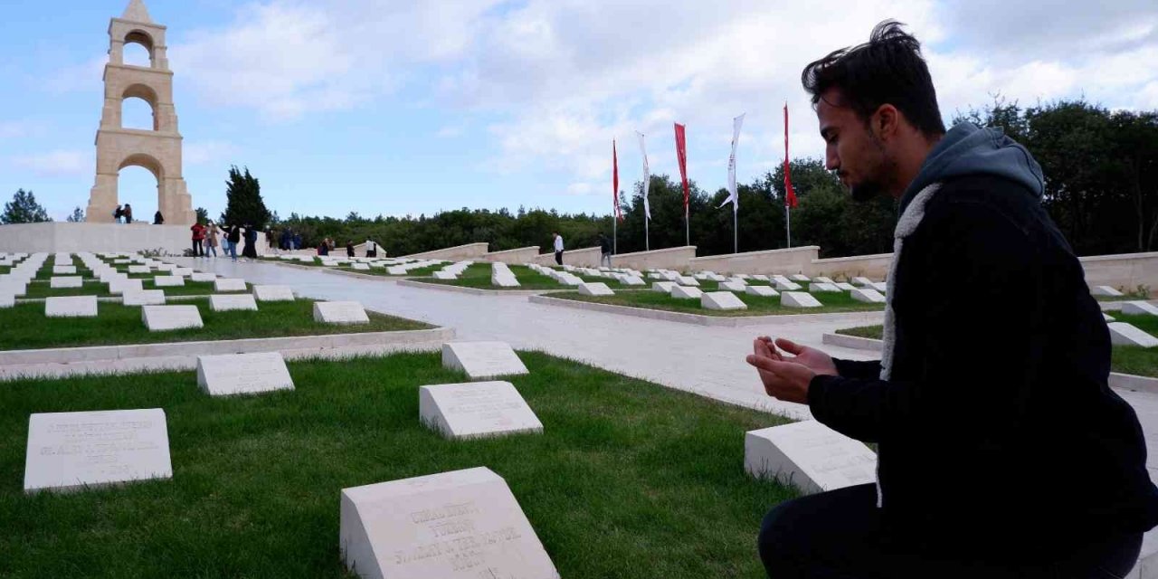 111 Bin Gazi Torunu Ecdadıyla Buluştu
