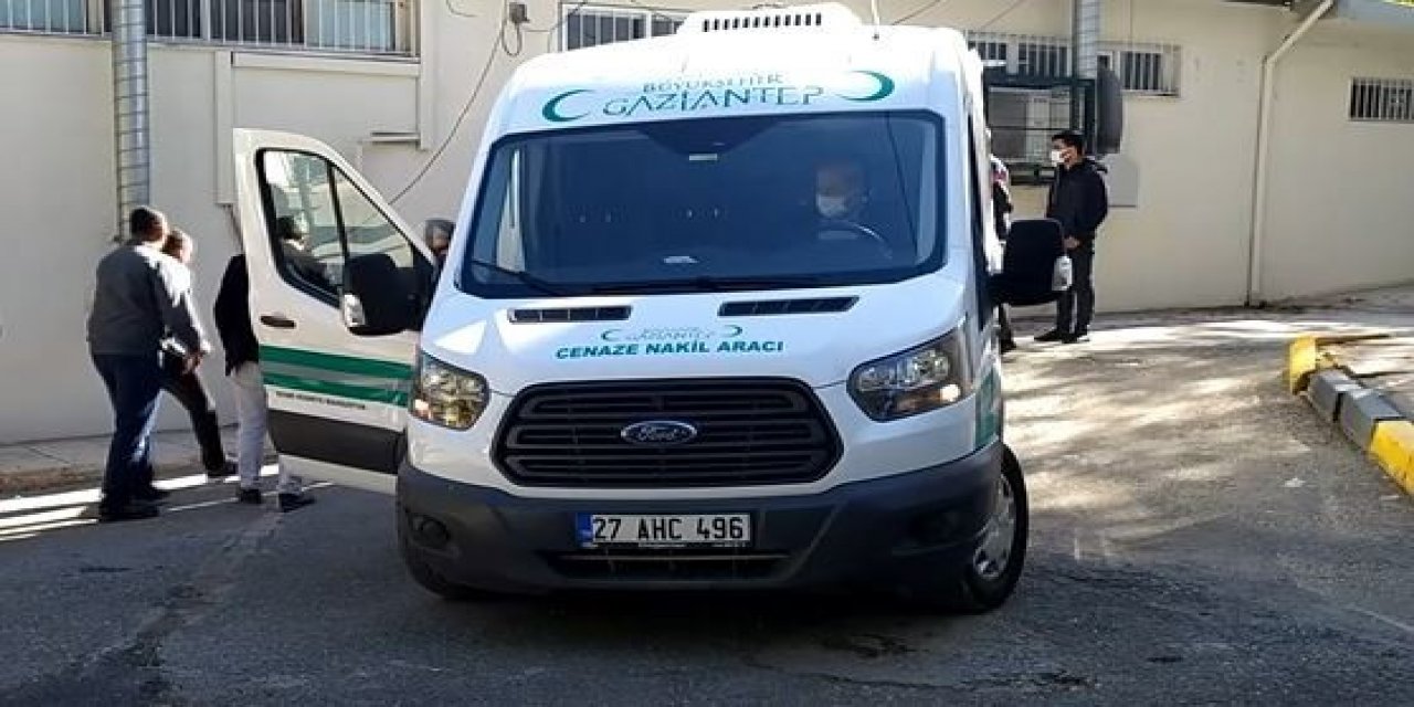 Kullandığı Traktörün Altında Kalan Çiftçi Hayatını Kaybetti