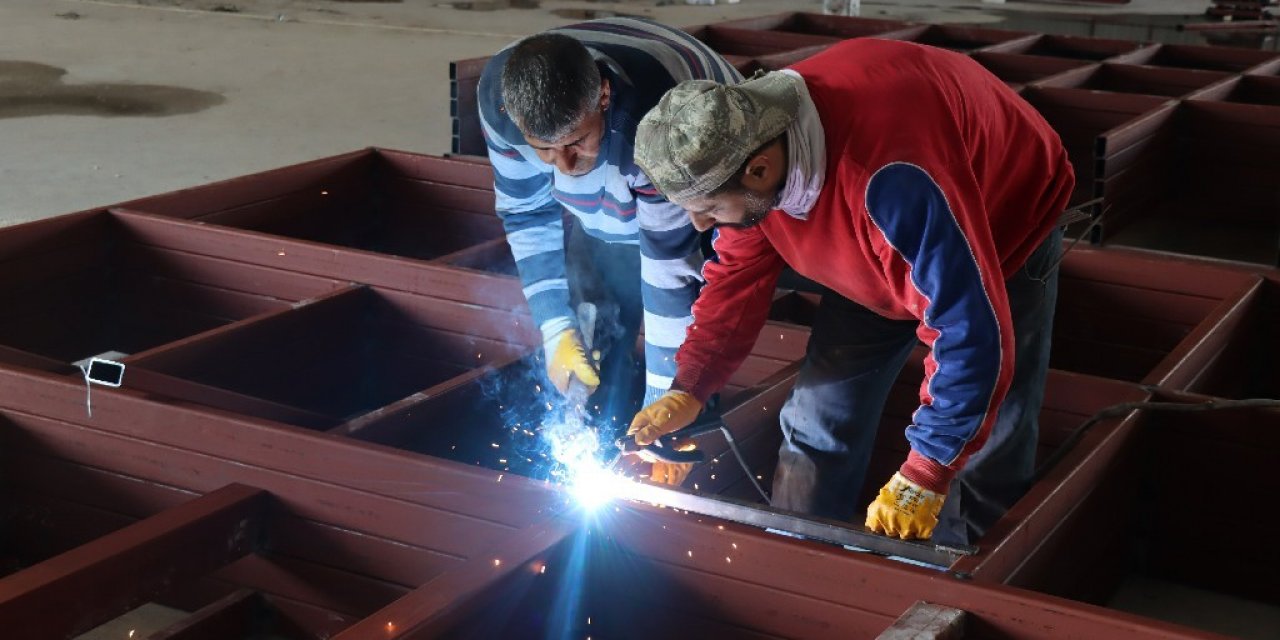 Büyükşehir Fabrika Çalışmalarını Sürdürüyor
