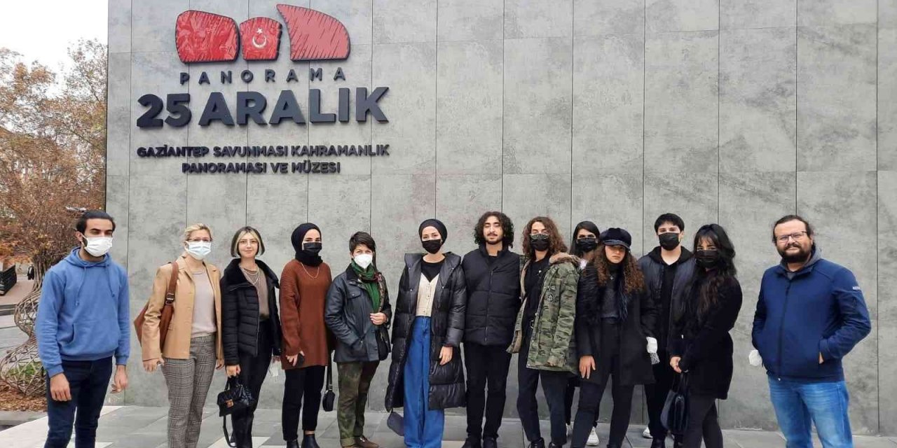 Halı Tasarımı Öğrencileri Panoramik Müzede
