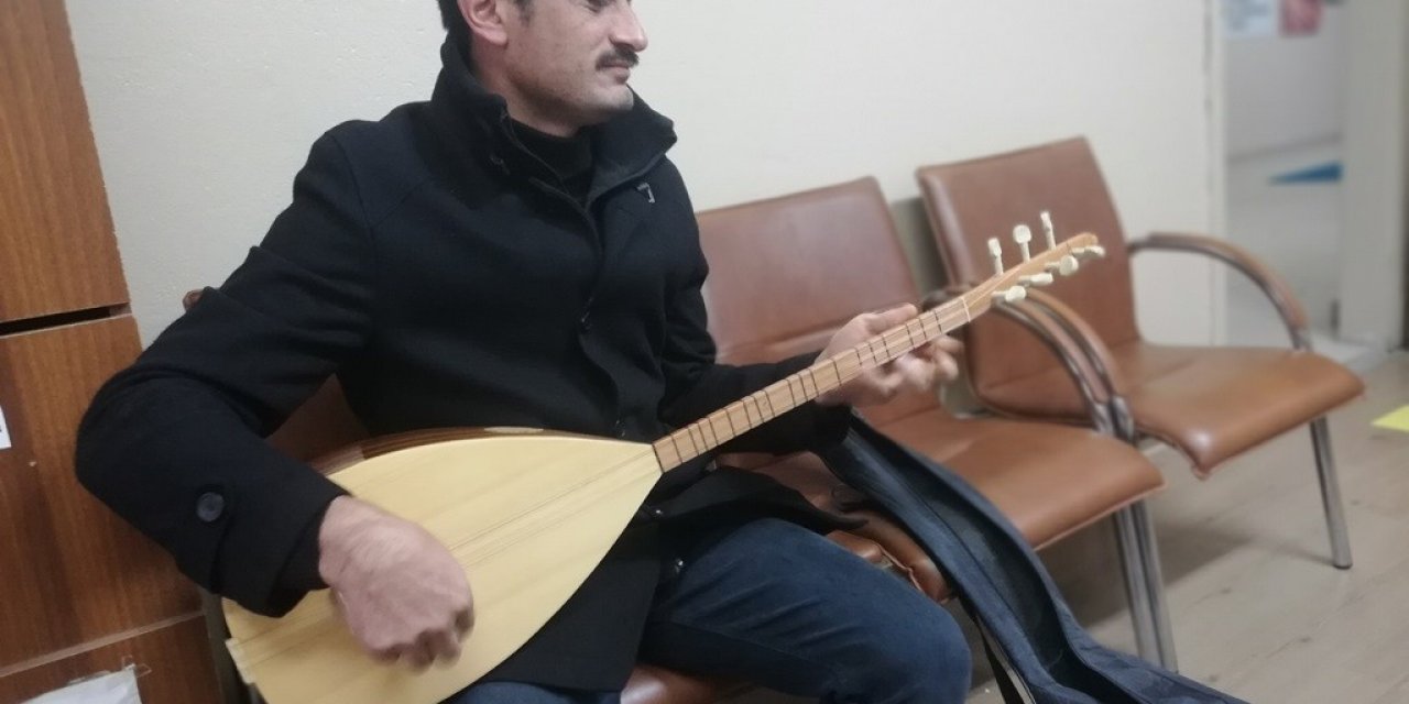 Öğretmenin Saz Hayali Türkü Diyarı Arguvan’da Gerçek Oluyor
