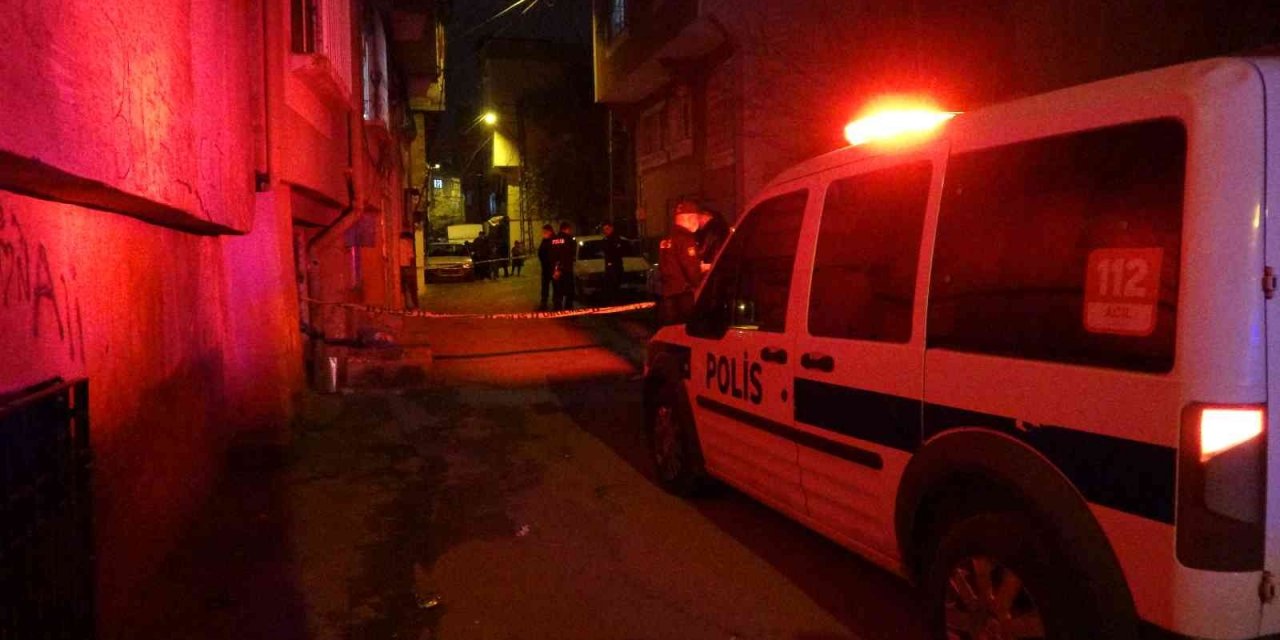Alacak-verecek Kavgası Kanlı Bitti: 3 Yaralı