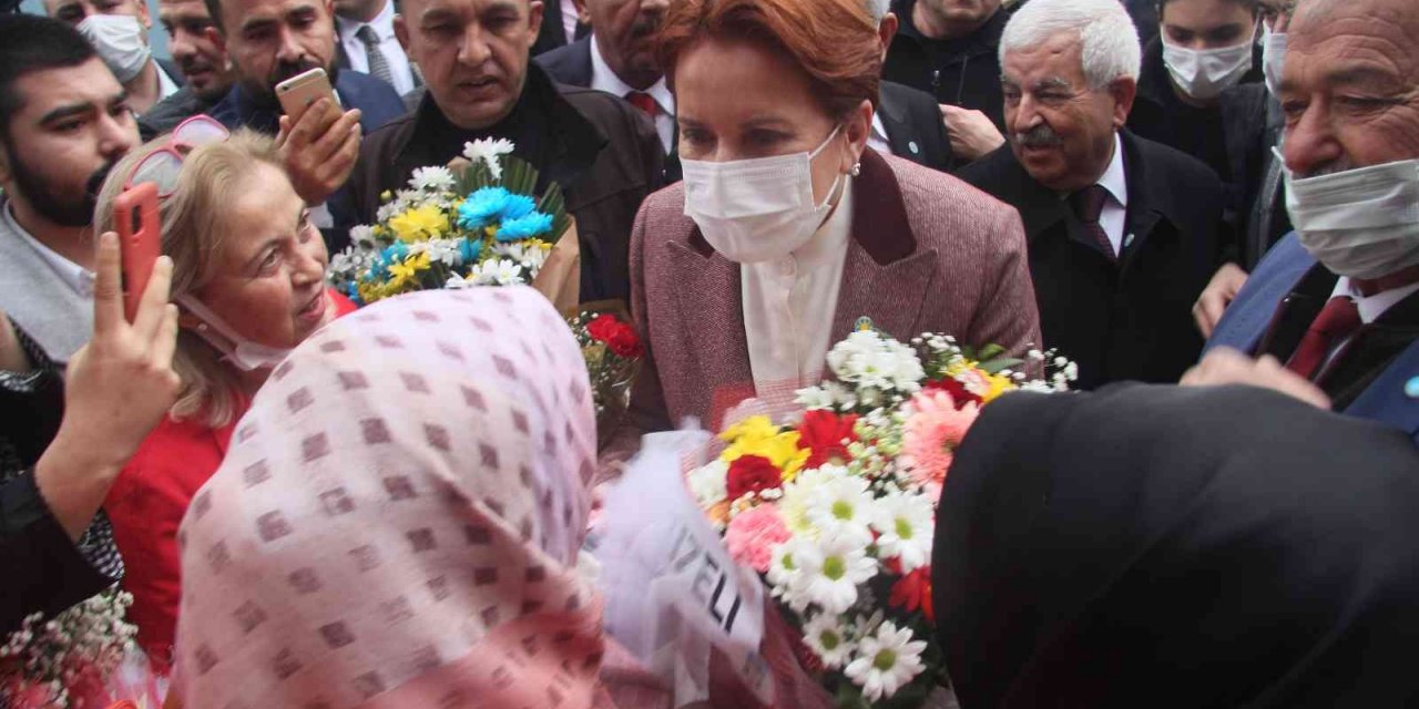 Akşener, Gaziantep’te Esnafı Ziyaret Etti