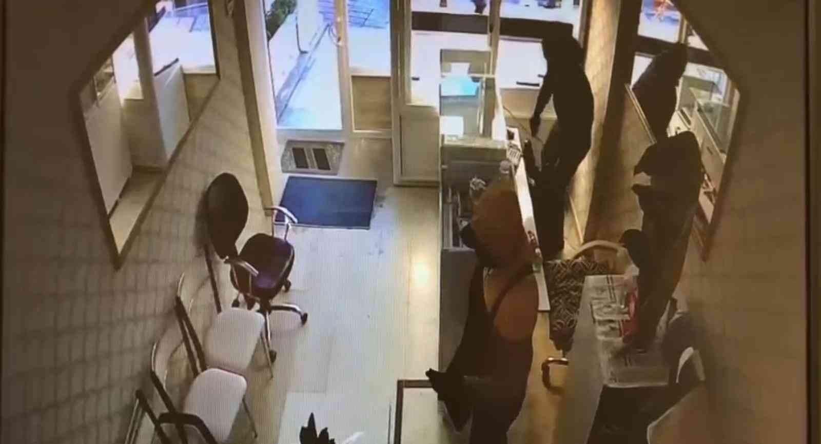 Şanlıurfa’da Kuyumcu Soygunu