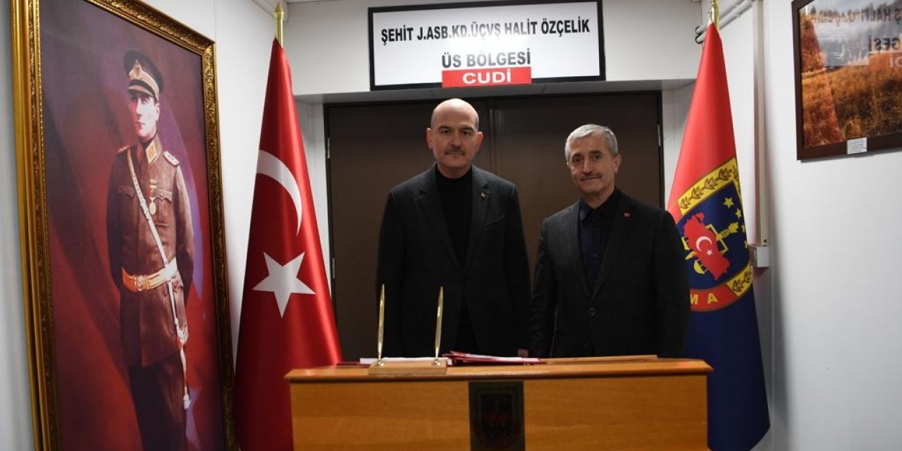 Tahmazoğlu, Bakan Soylu İle Yeni Yıla Cudi Dağında Mehmetçiklerle Girdi