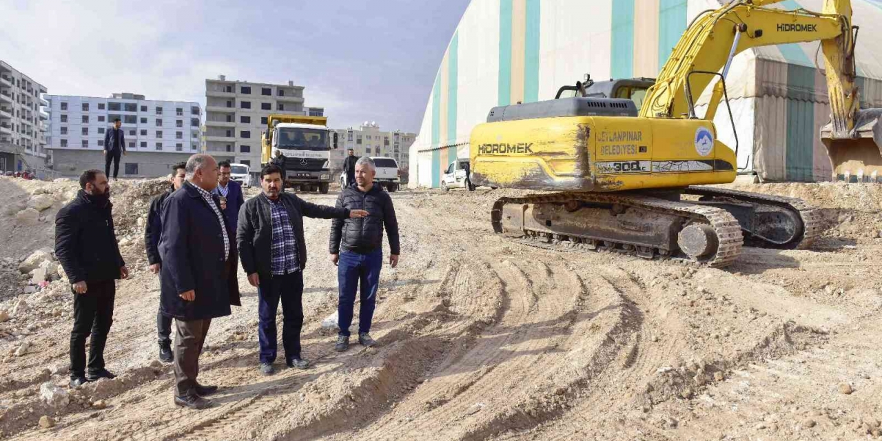 Soylu Sahada Devam Eden Çalışmaları Yerinde İnceledi