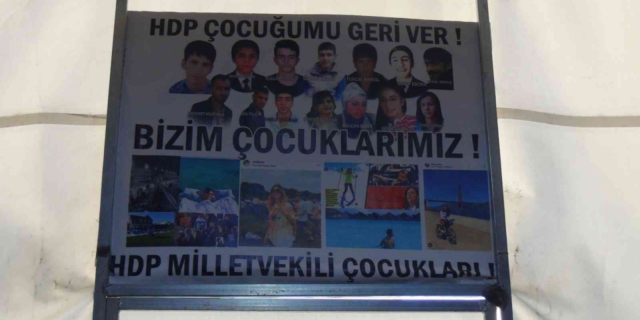 Hdp Ve Pkk’nın Peşini Bırakmayan Aileler, Evlatlarını İstiyor
