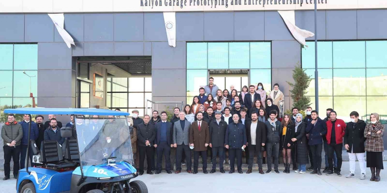 Otonom Araçlar İçin Dev İş Birliği
