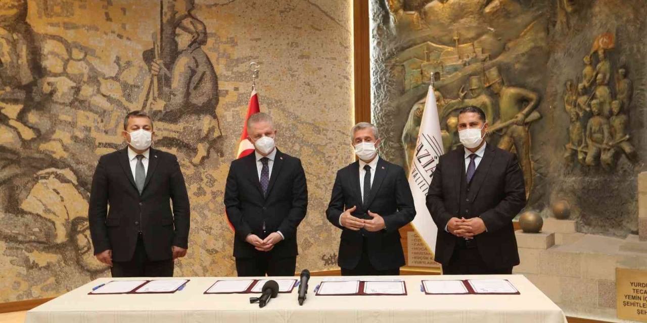 Şahinbey’de Çiftçilere 10 Milyon Tl’lik Fide Desteği
