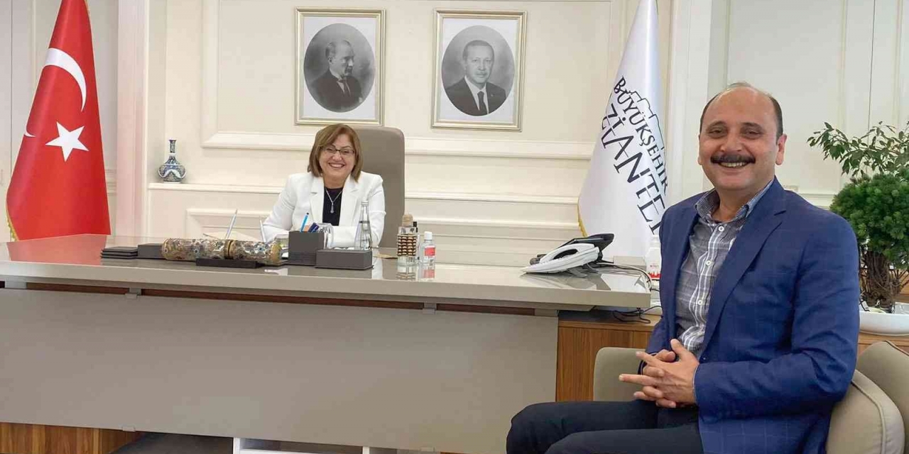 Başkan Doğru’dan Fatma Şahin’e Su Teşekkürü