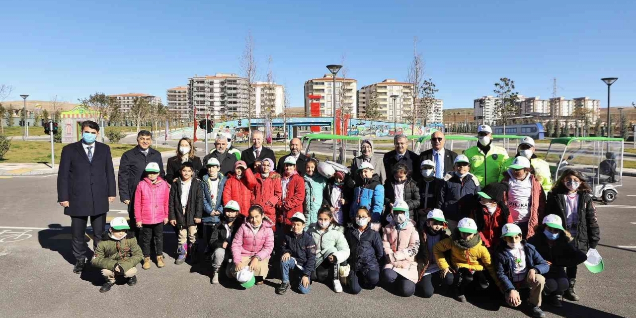 Çocuk Hakları Alt Komisyonu Üyeleri Trafik Parkında İnceleme Yaptı