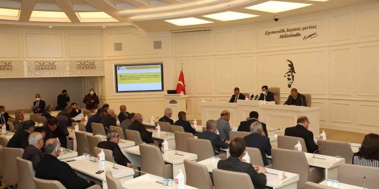 Üniversite Öğrencilerine Ulaşım Desteği