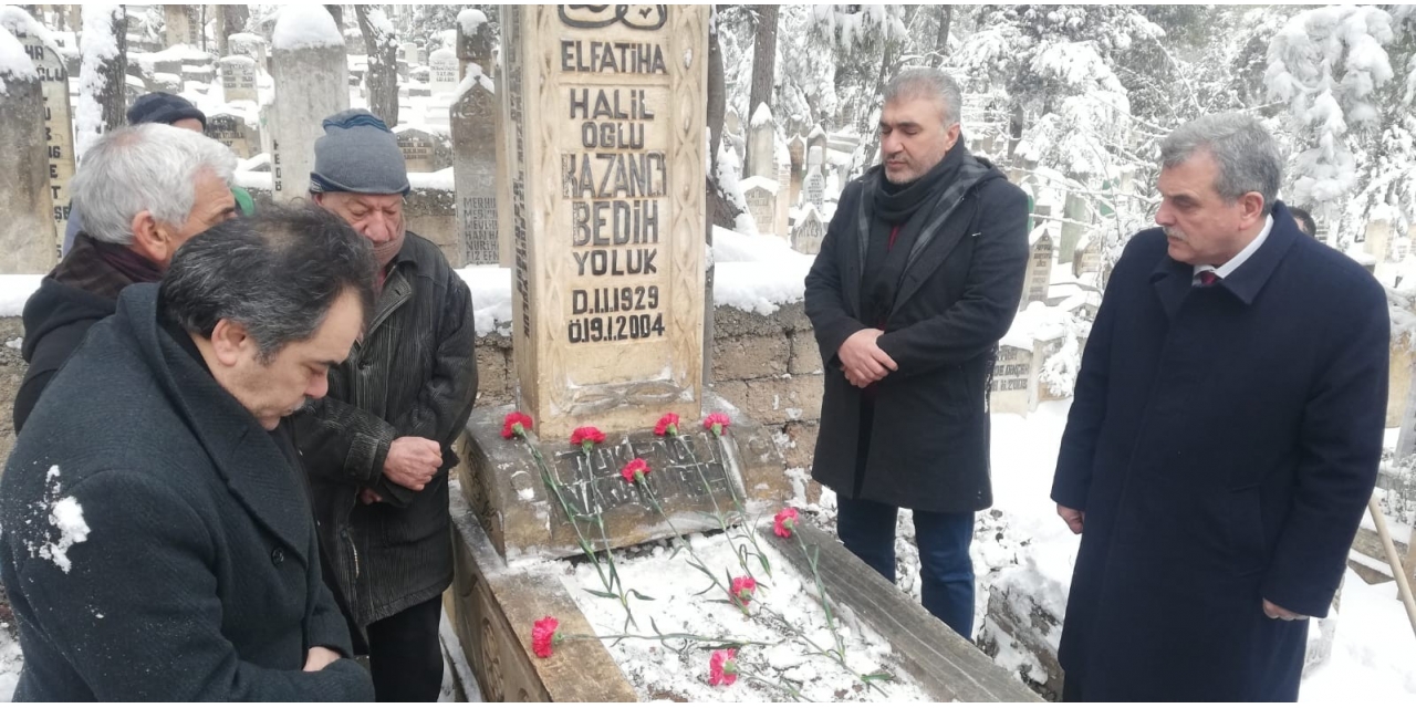 Şanlıurfalı Ünlü Gazelhan Kazancı Bedih Mezarı Başında Anıldı