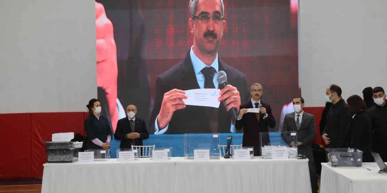 Gaziantep’te 14 Bin Konut Projesi İçin Kura Çekilişlerine Başladı