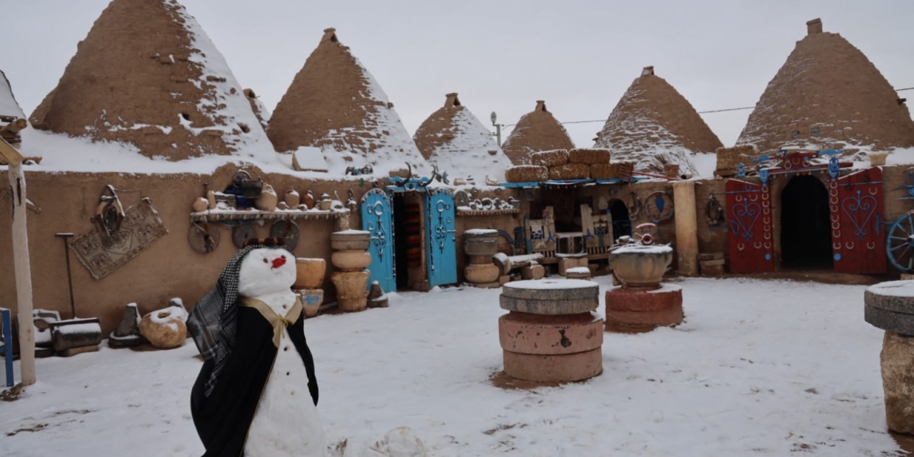 Şanlıurfa’da Kar Bir Başka Güzel