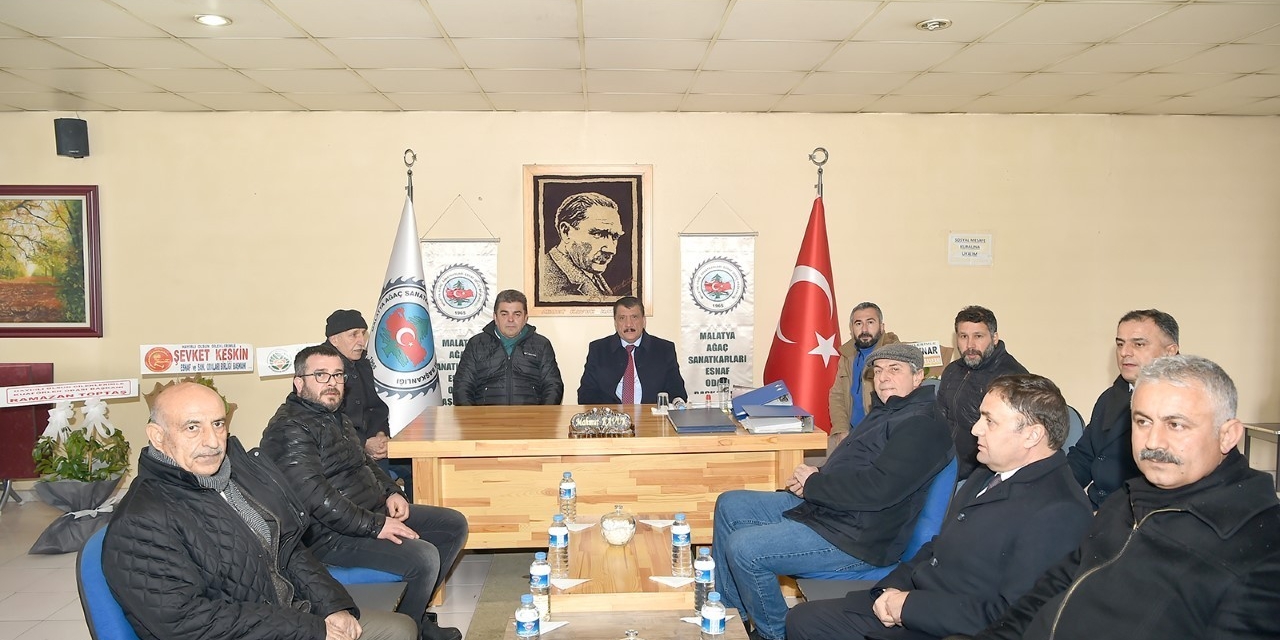 Başkan Gürkan’dan Ağaç Sanatkarları Odasına Ziyaret