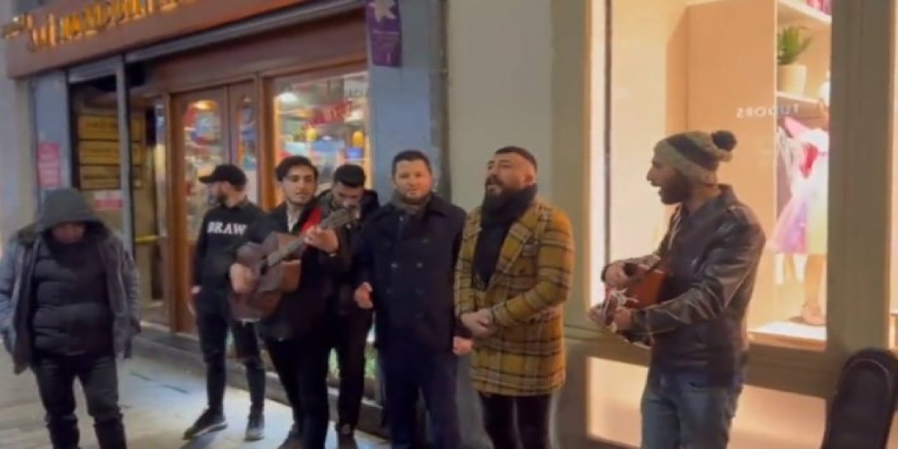 Milletvekili Toprak, Taksim'de Kürtçe Şarkıya Eşlik Etti