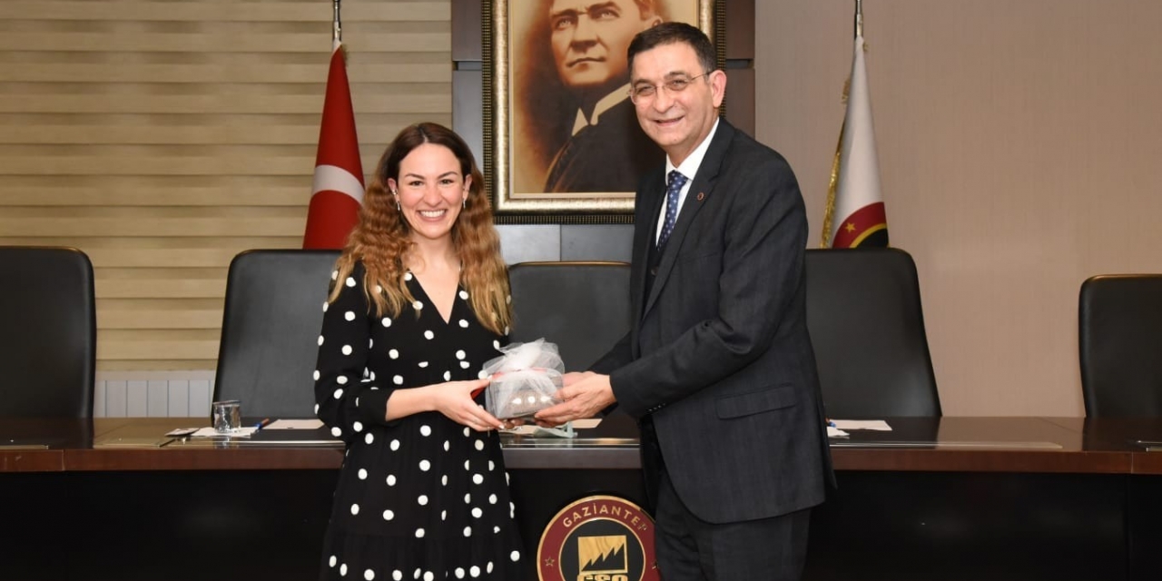 Gso Ve Sosyalben Akademi İş Birliğinde “sürdürülebilir Yaşamın Kaynağı Y Ve Z Toplumu” Semineri Düzenlendi