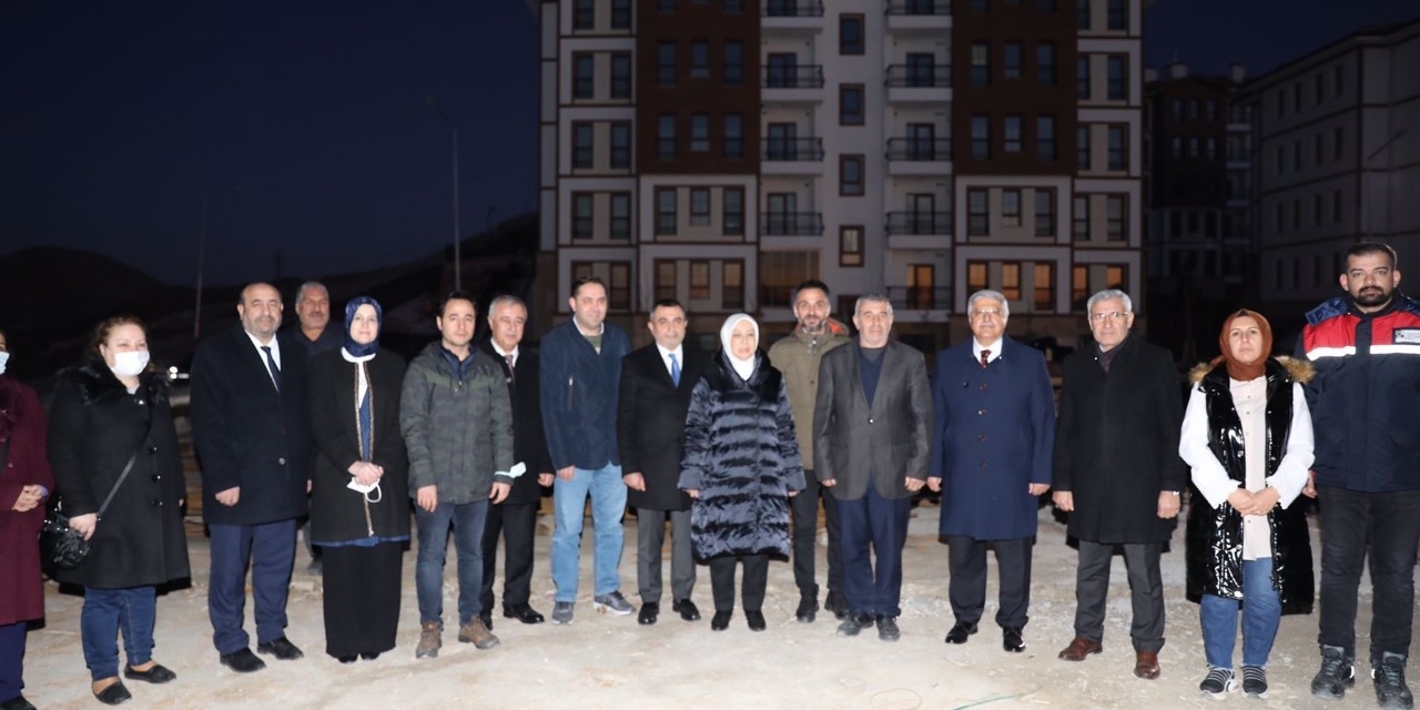 Gelincik Tepesi’ndeki Ailelere Sürpriz Ziyaret