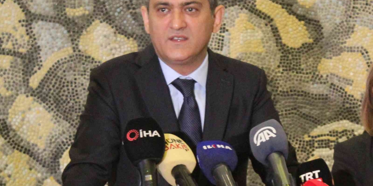 Bakan Özer, Gaziantep’teki Eğitim Yatırımları Hakkında Bilgi Verdi