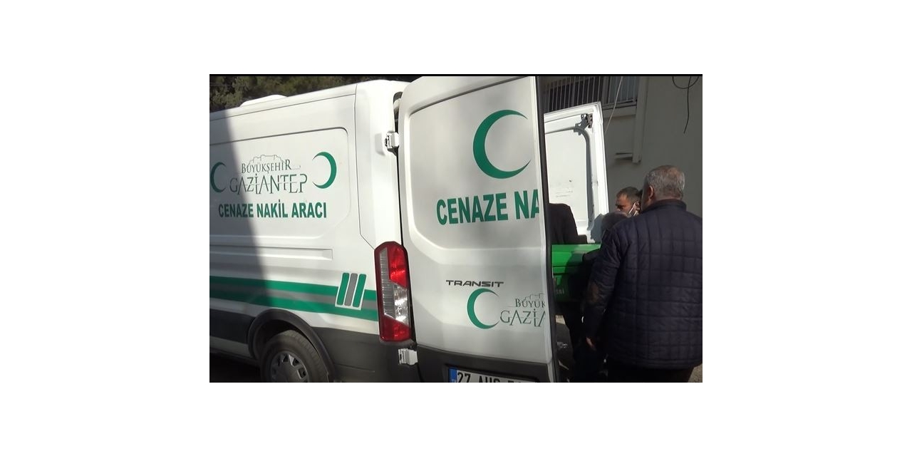 Asansör Boşluğuna Düşen Bekçi Hayatını Kaybetti
