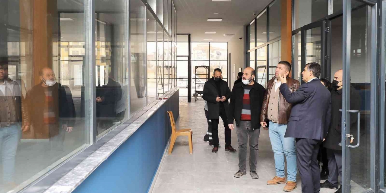 Gaziler Pazaryeri Ve Gençlik Kütüphanesi Tamamlandı