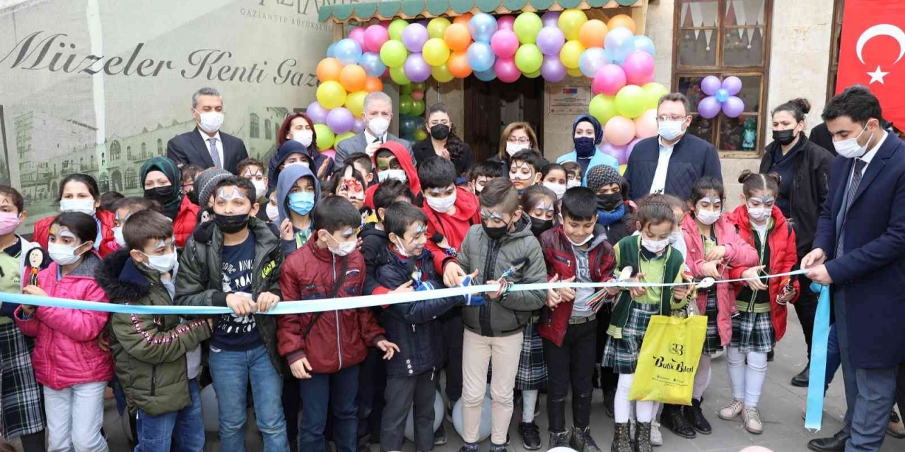 Gaziantep’te Geçmiş Geleceğe Taşınıyor
