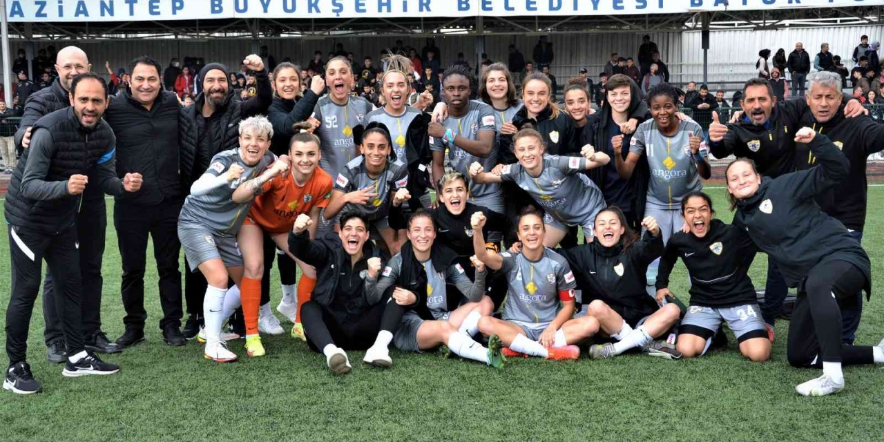 Alg Spor, Konak Belediyespor’u 2-0 Mağlup Etti