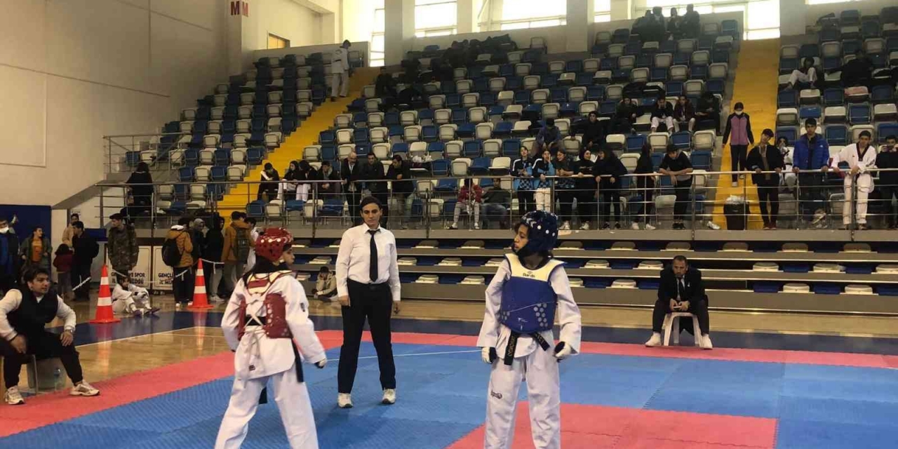 Tekmeleri Türkiye Şampiyonası İçin Vuruluyor