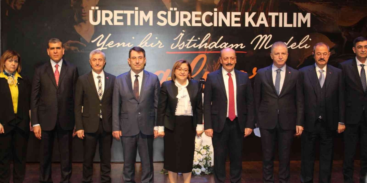 Bakan Bilgin: "asgari Ücret Tartışmalarını Anlamlı Bulmuyorum"