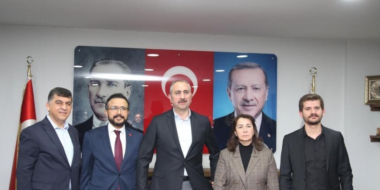Adbulhamit Gül’e Şehitkamil’de Coşkulu Karşılama