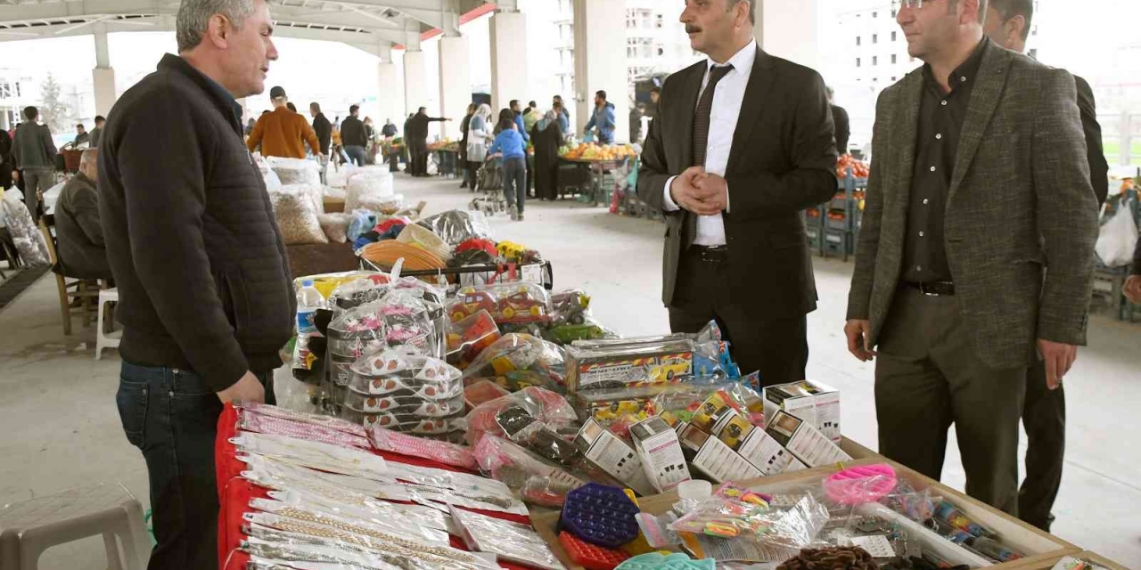 Araban’ın İlk Kapalı Semt Pazar Yeri Hizmete Girdi