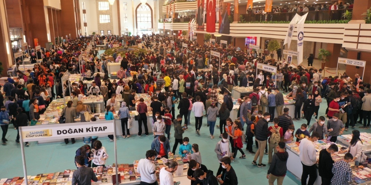 Tahmazoğlu’ndan Kitap Fuarına Davet