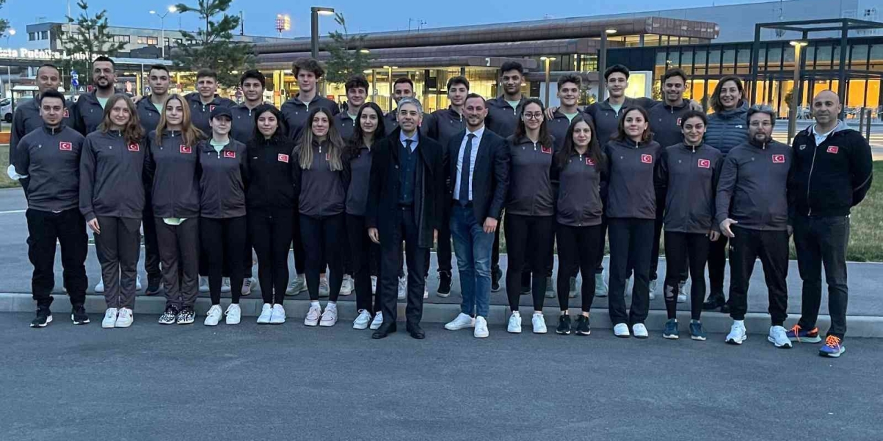 Şehitkamilli Yüzücü Slovenya’da 3. Oldu
