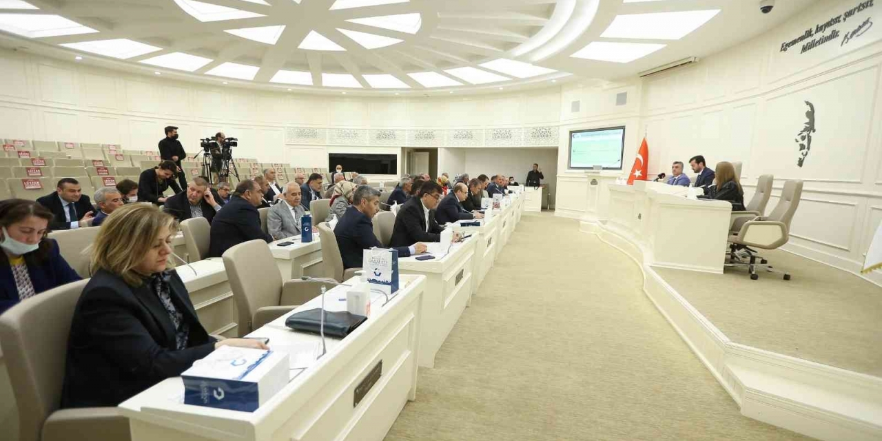 Büyükşehir Meclisi Toplandı