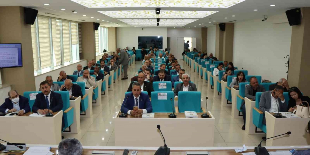 Şanlıurfa Belediye Meclisinde Komisyon Seçimi Yapıldı
