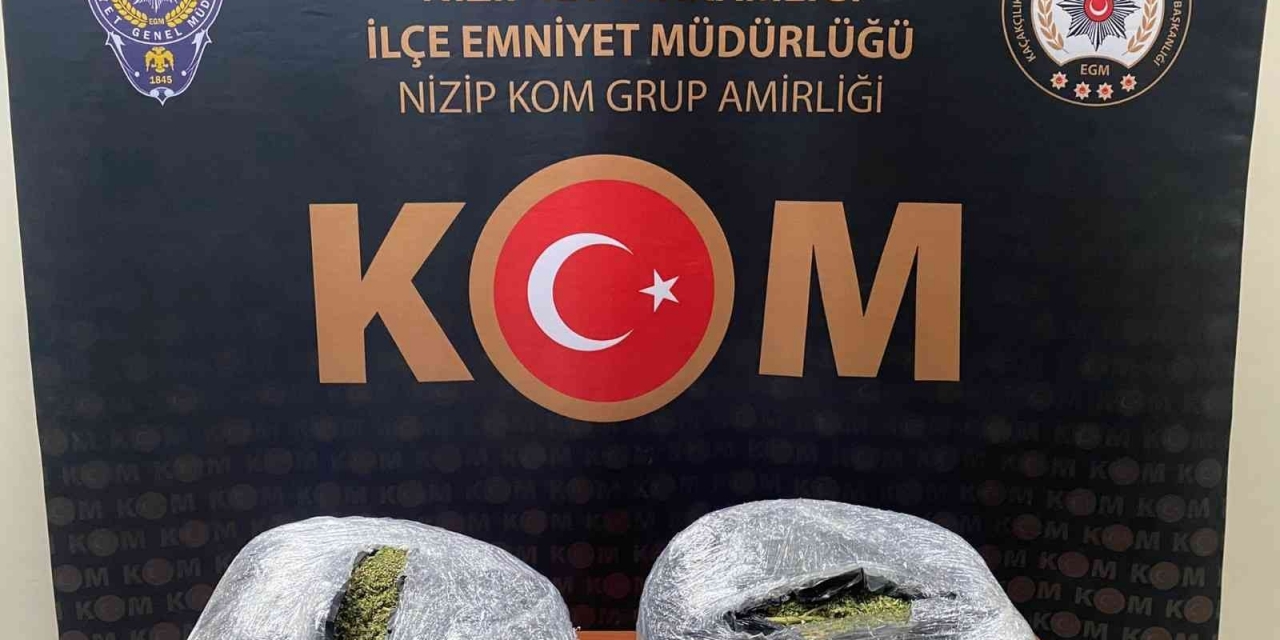 Durdurulan Araçtan 10 Kilo 500 Gram Esrar Çıktı