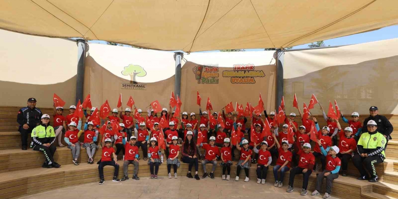 23 Nisan Şehitkamil’de Coşkuyla Kutlanıyor