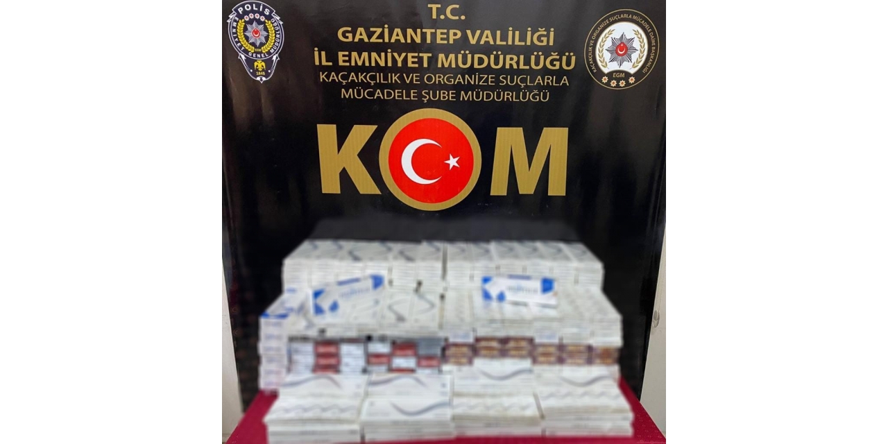Otomobilin Her Yerinden Kaçak Sigara Çıktı