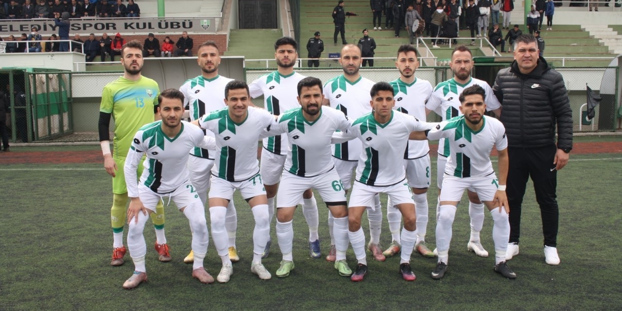 Futbol Akademileri Oyuncu Fabrikası Gibi Çalışıyor