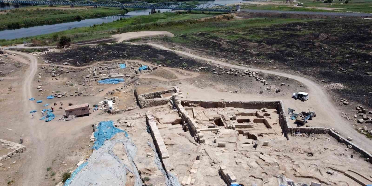 Karkamış Kazıları Tarihe Işık Tutuyor
