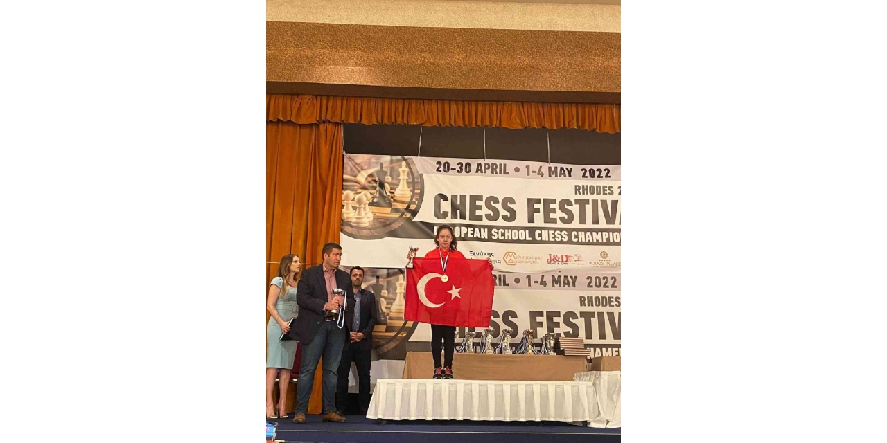 Gkv’li Beren Kalyoncu Satrançta Avrupa İkincisi Oldu