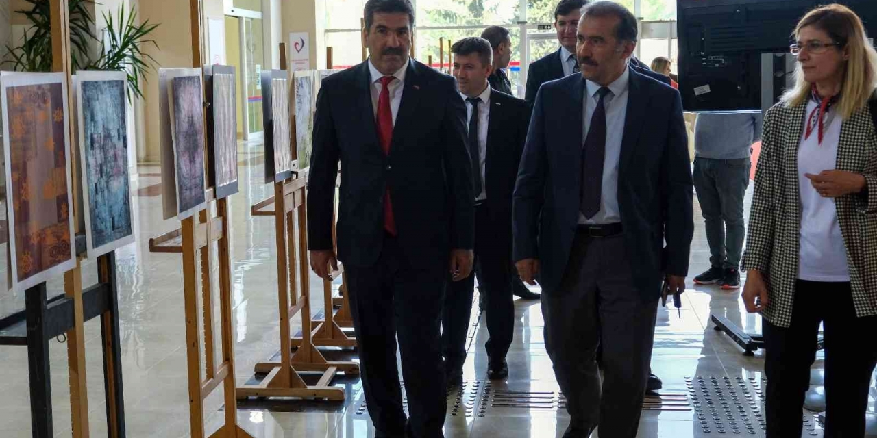 ’’tasarlayın Dokuyalım’’ Yarışmasında Ön Değerlendirme Yapıldı